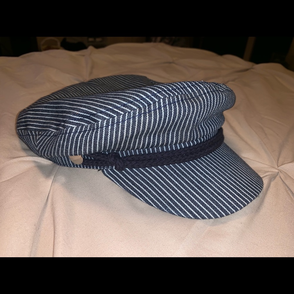 Size large/extra large cabbie hat NWT